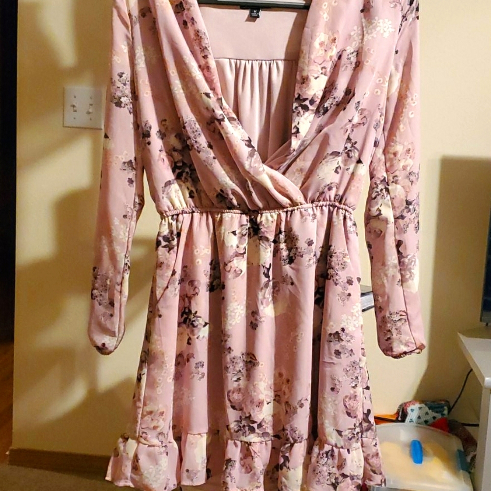 Gorgeous floral dress